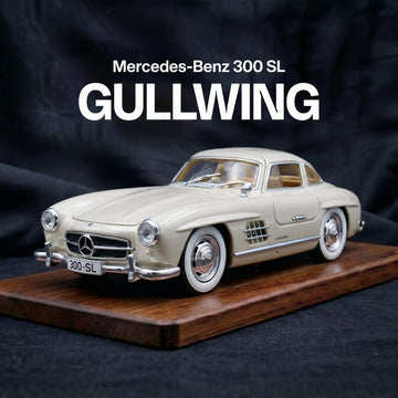 Mercedes 300 SL Gullwing | 1:24 Collector Die-Cast | White Finish