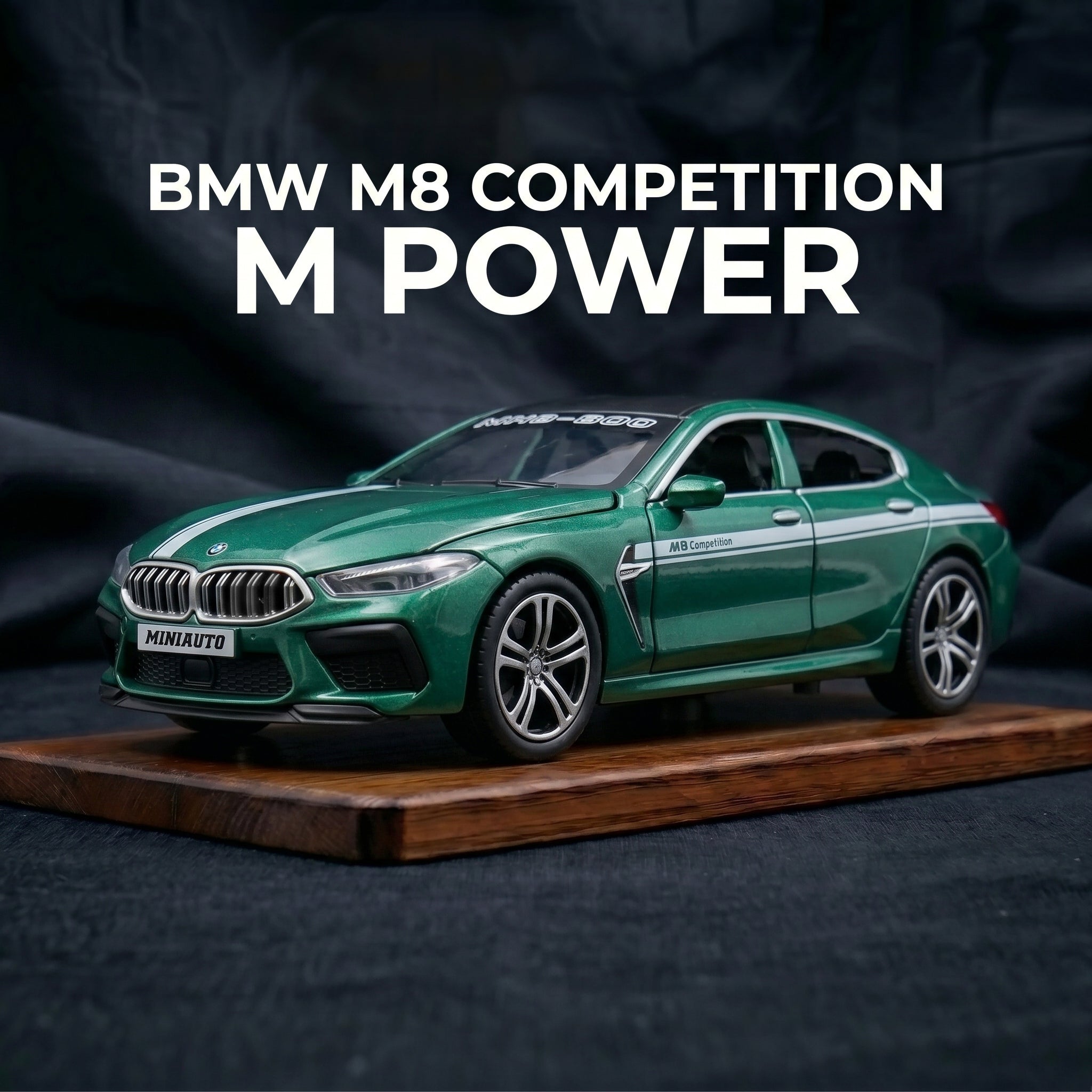 BMW M8 | 1:24 Collector Die-Cast | Deep Green Finish