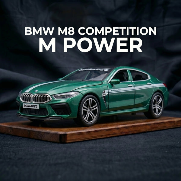 BMW M8 | 1:24 Collector Die-Cast | Deep Green Finish