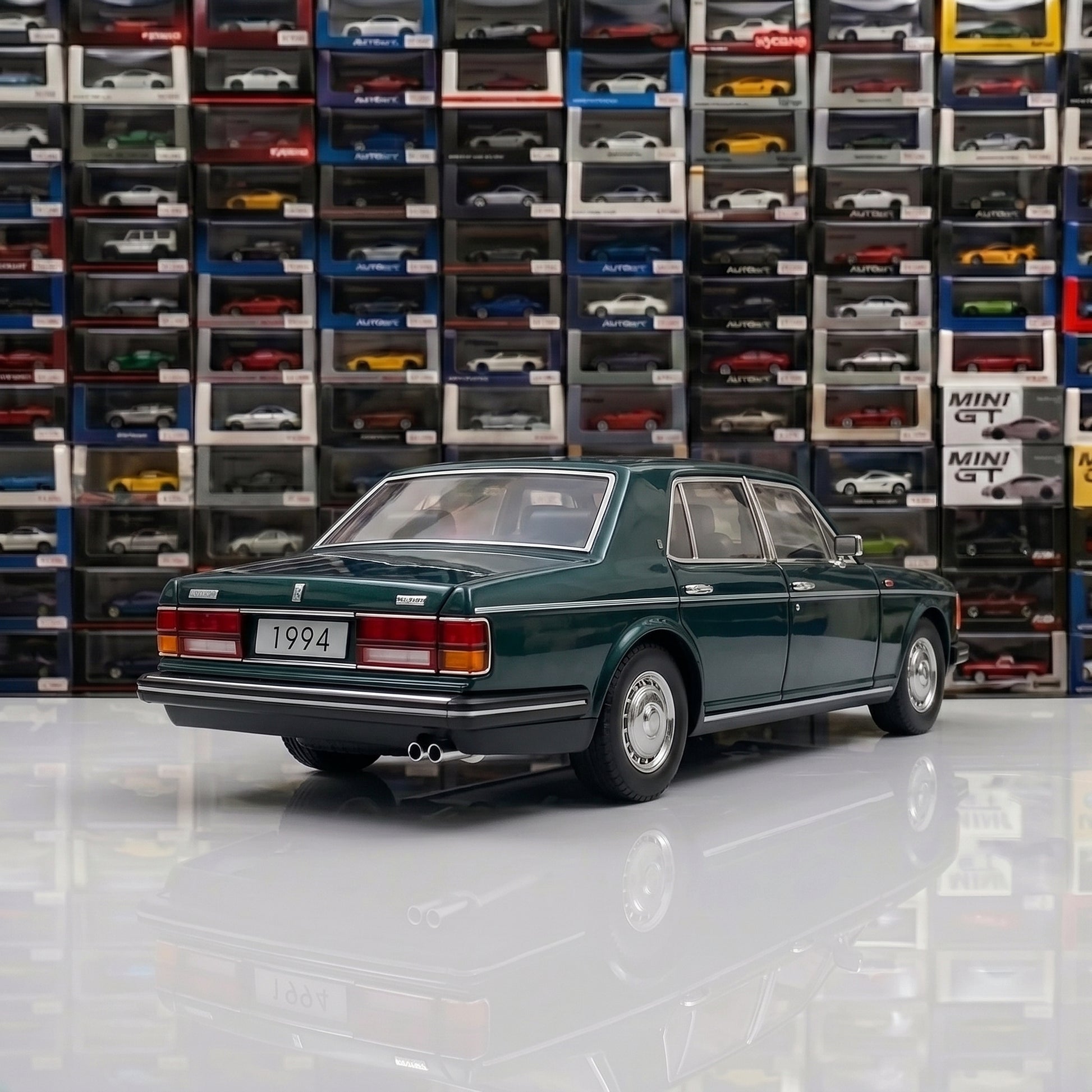 1994 Rolls-Royce | 1:32 Collector Die-Cast | Green Finish