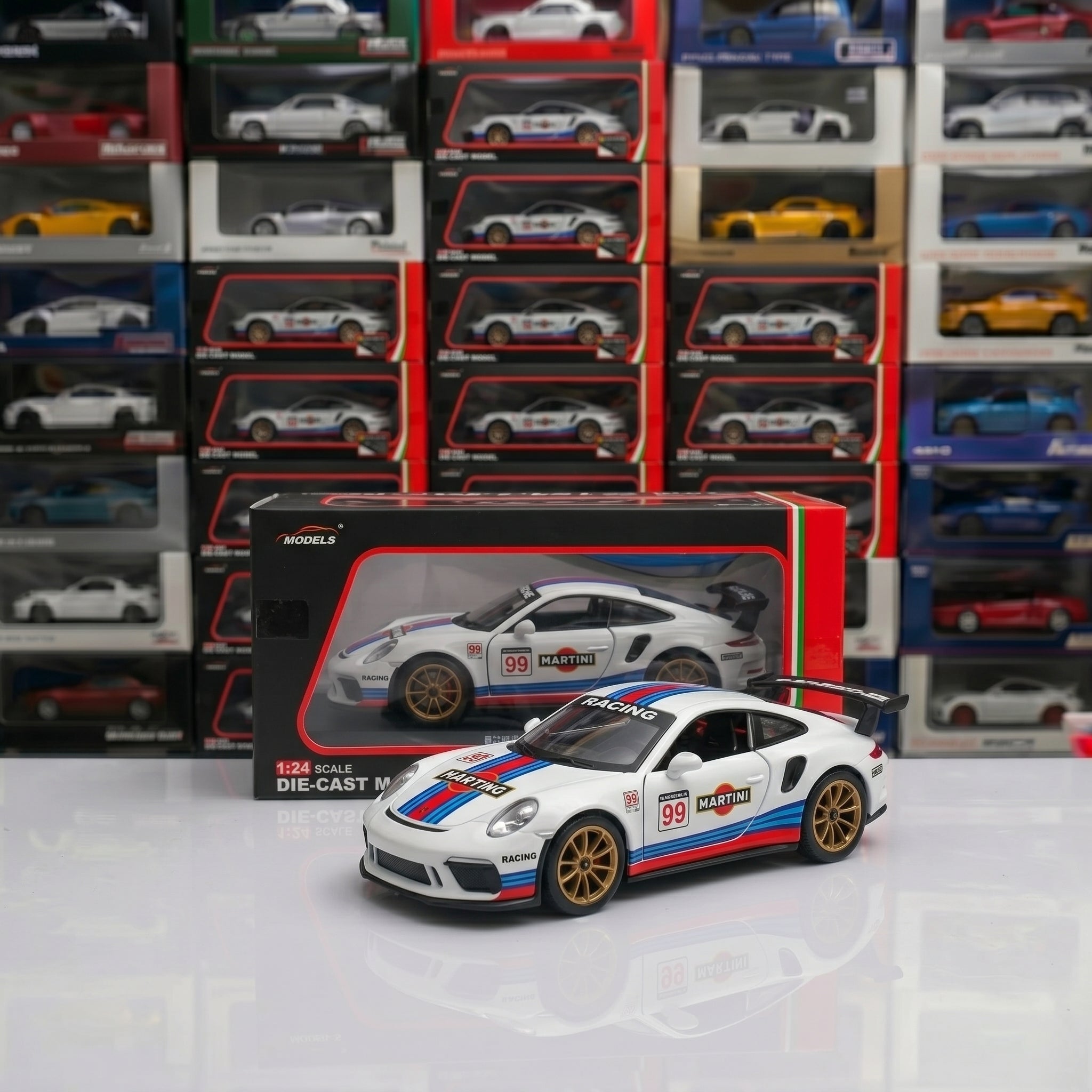 Porsche 911 GTR Martini Racing | 1:24 Collector Die-Cast | White - Martini Racing Tribute Finish