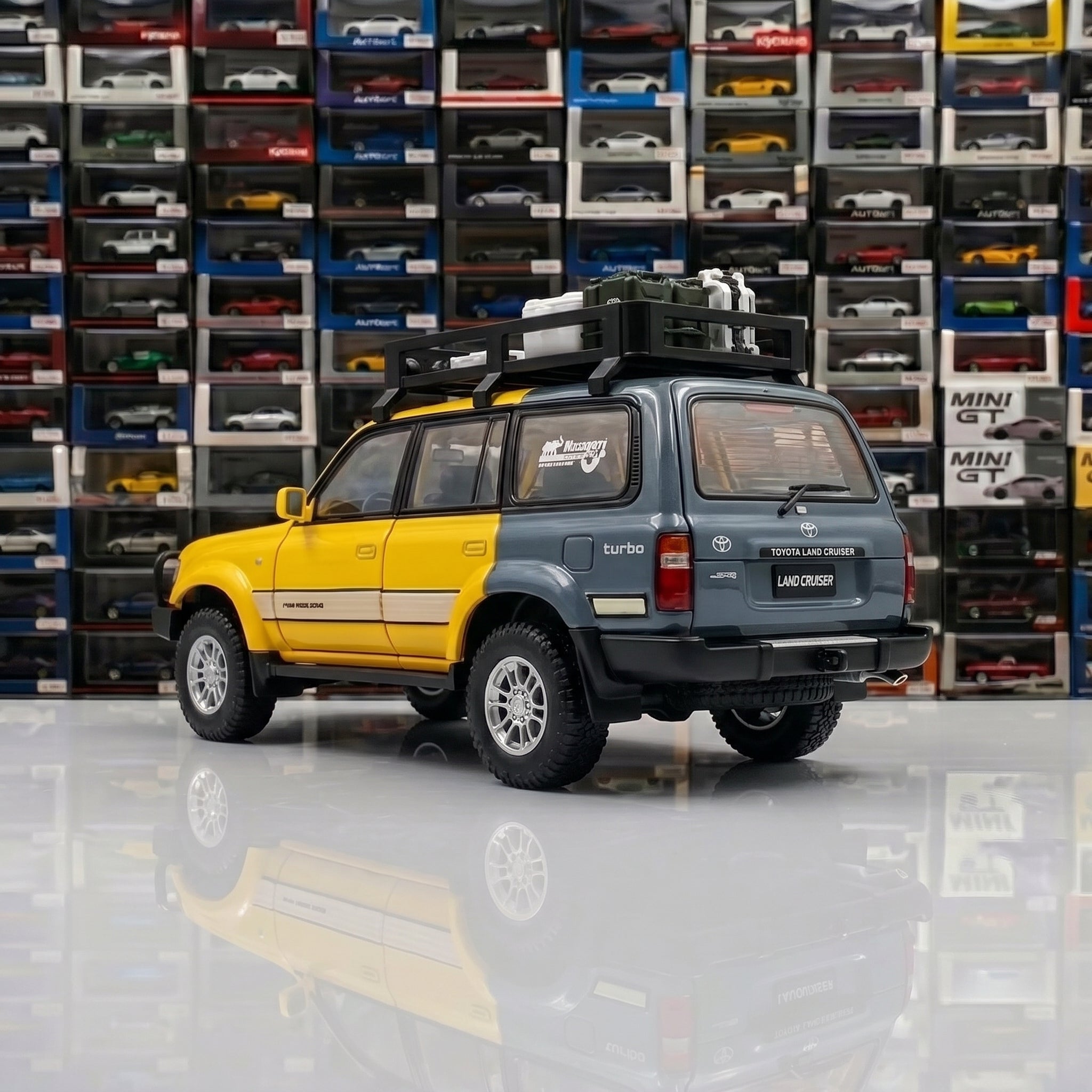 Land Cruiser 80 Series | 1:24 Collector Die-Cast | Yellow Finish