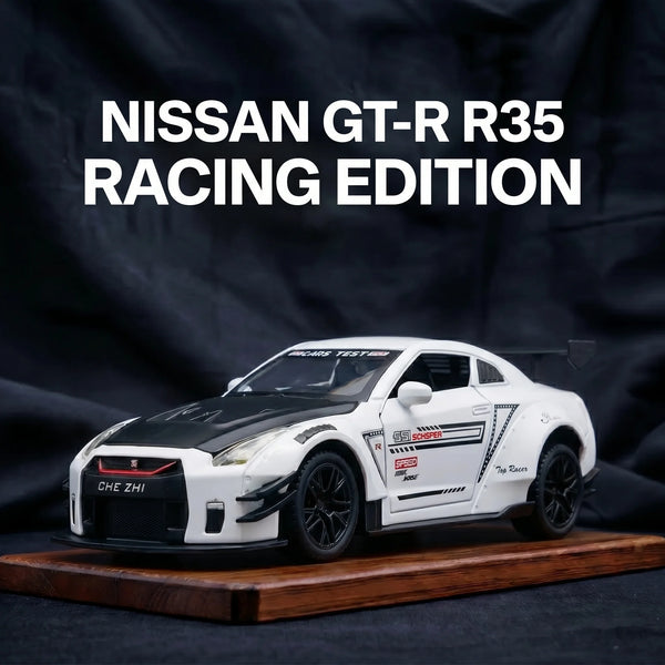 Nissan GTR Race Edition | 1:24 Collector Die-Cast | White Finish